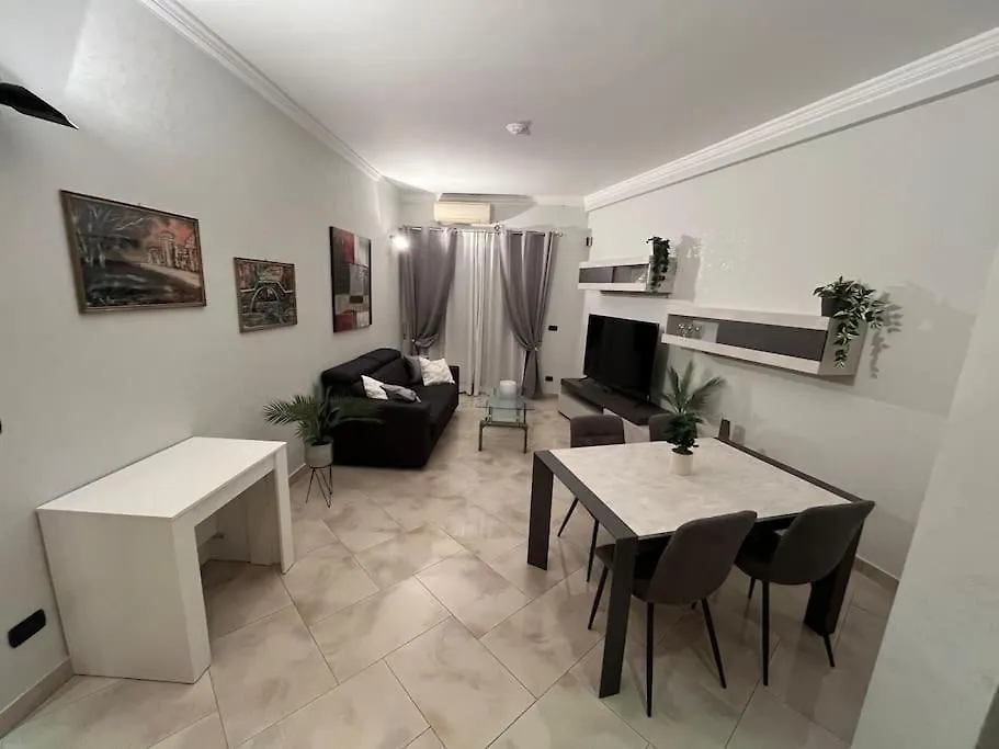 Alga Roma Apartment  Rome